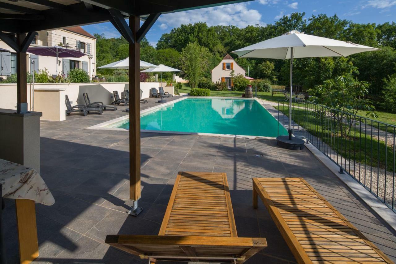 Gite Le Noyer - L'Ancien Vignoble Saint-Julien-de-Lampon Екстер'єр фото
